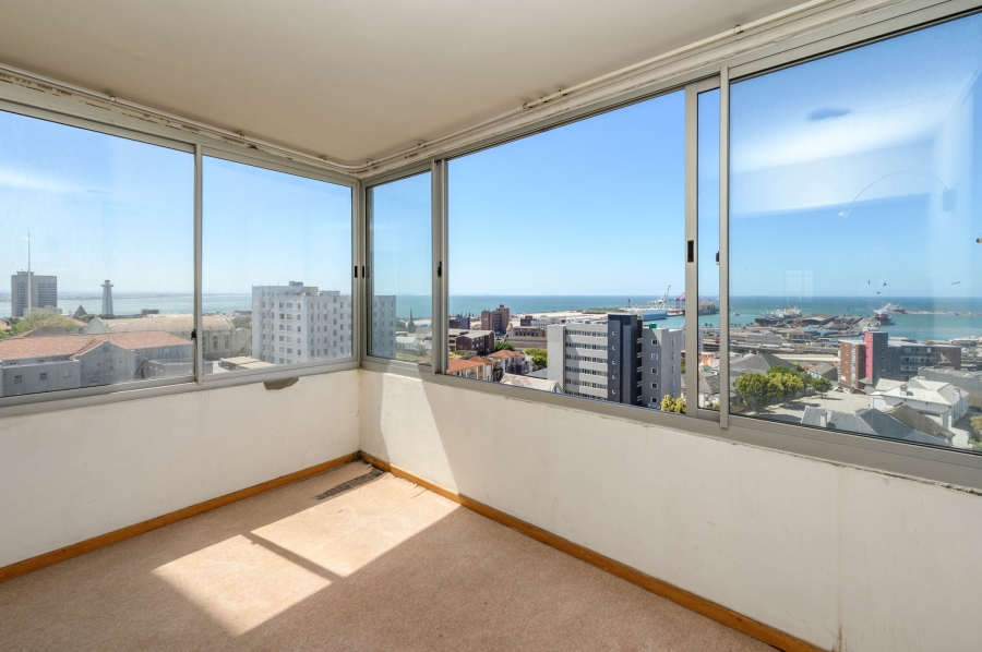 2 Bedroom Property for Sale in Port Elizabeth Central Eastern Cape